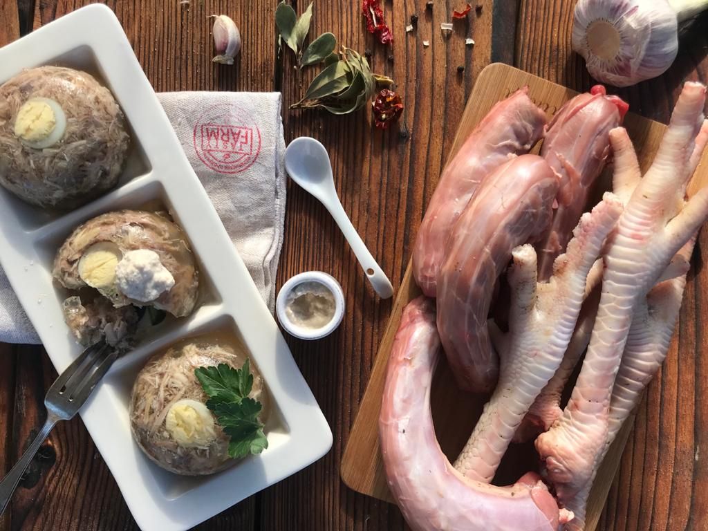 Set za piktije za 4 tanjira (vakuumsko pakovanje, cena po kg 300 rubalja)