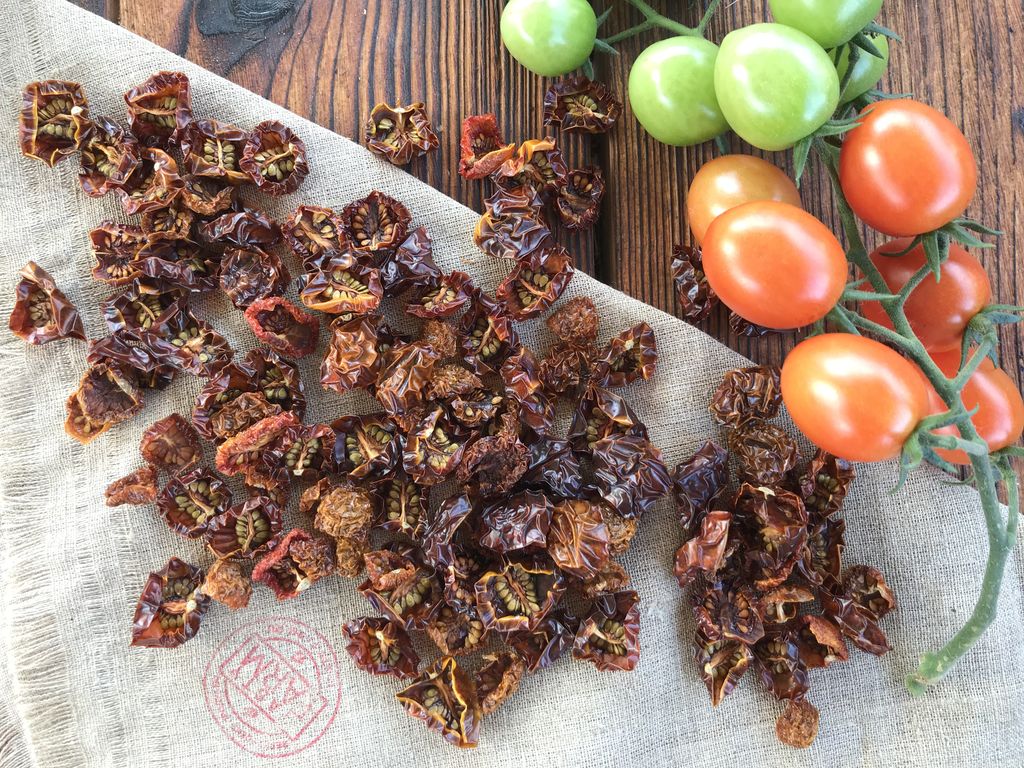Sušeni paradajz, usitnjen (pakovanje 50 g)