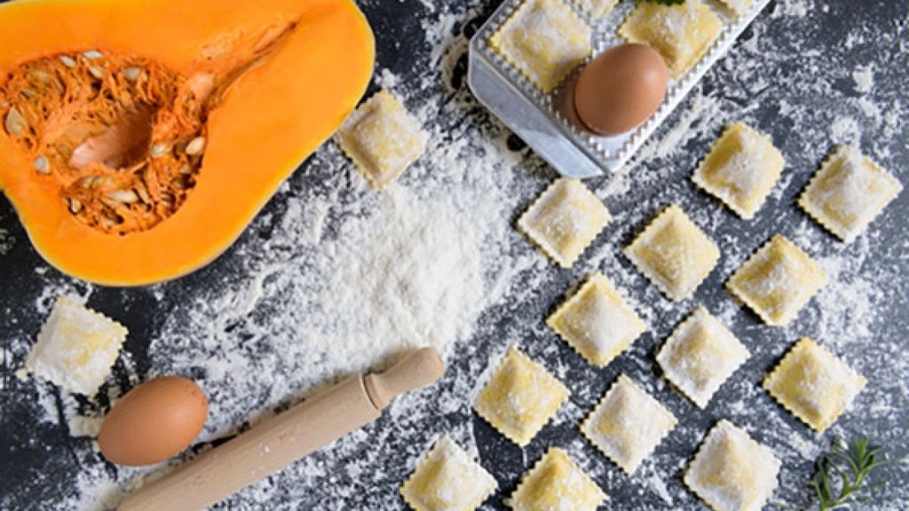 Ravioli sa bundevom i rikotom (pakovanje 0,5 kg, cena po kg 850 rubalja)